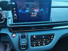 Honda Odyssey 2022 2.0L e:HEV Sharp Radiance Edition - ფოტო 14