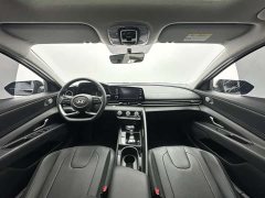 Hyundai Elantra 2023 1.5L CVT GLX Elite - ფოტო 6