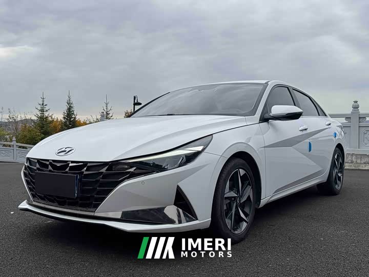 Hyundai Elantra 2021 1.5L CVT Luxury - ავტომობილი ჩინეთიდან