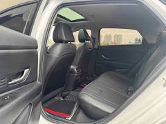 Hyundai Elantra 2021 1.5L CVT Luxury - ფოტო 8