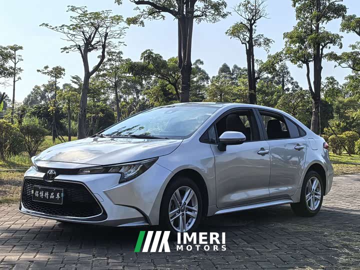 Toyota Corolla 1.8L CVT Luxury