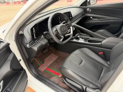 Hyundai Elantra 2022 1.5L CVT GLX Elite - ფოტო 7