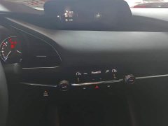 Mazda3 Axela 2.0L Automatic Brilliant Edition - ფოტო 13