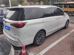 Buick GL8 ES Land Respect 653T Smart Flagship - ფოტო 3