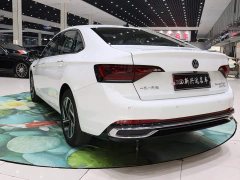 Volkswagen Sagitar 300TSI DSG Excellence Edition - ფოტო 4