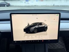 Tesla Model Y Rear-Wheel Drive - ფოტო 8