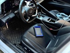 Hyundai Elantra 2021 1.5L CVT Luxury - ფოტო 4