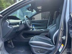 Changan UNI-V 2023 1.5T Premium - ფოტო 5