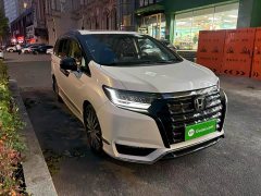 Honda Odyssey 2.0L e:HEV Luxury - ფოტო 3