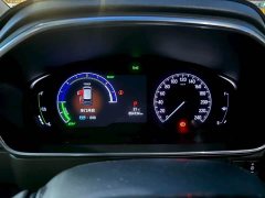 Honda Odyssey 2.0L e:HEV Luxury - ფოტო 9