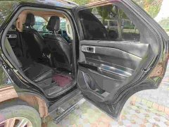 Ford Explorer 2020 EcoBoost 285 AWD Titanium 7-Seater - ფოტო 12