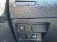Nissan Qashqai 2.0L CVT XV Premium Luxury - ფოტო 11