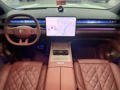 NIO ES8 Six-Seat Executive Signature Edition - ფოტო 11