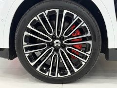 NIO ES8 Six-Seat Executive Signature Edition - ფოტო 20