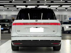 NIO ES8 Six-Seat Executive Signature Edition - ფოტო 5