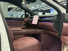 NIO ES8 Six-Seat Executive Signature Edition - ფოტო 9