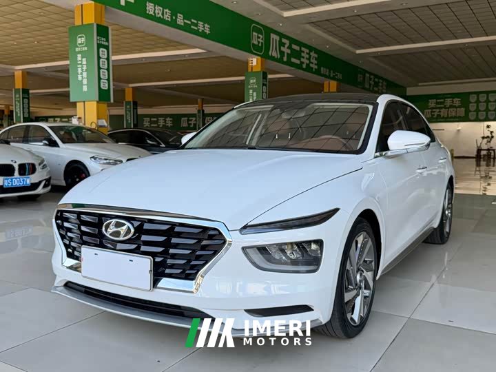 Hyundai Mistra 1.8L CVT LUX Luxury Edition - ავტომობილი ჩინეთიდან