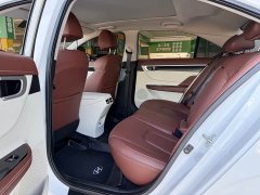 Hyundai Mistra 1.8L CVT LUX Luxury Edition - ფოტო 6