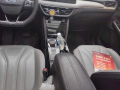 Ford Escape 2020 EcoBoost 245 AWD Premium Edition - ფოტო 16