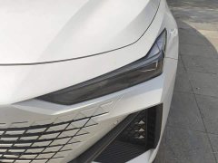 Changan UNI-V Smart Electric iDD 1.5T 113km Smart Fun Edition - ფოტო 5