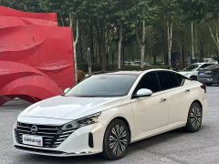 Nissan Teana 2.0L SV Black Gold Edition - ფოტო 1
