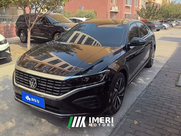 Volkswagen Passat 380TSI Elite
