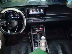 Geely Emgrand 4th Generation 1.5L CVT Luxury - ფოტო 12