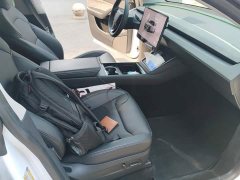 Tesla Model Y Rear-Wheel Drive Launch Edition - ფოტო 8