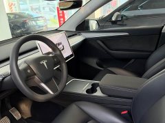 Tesla Model Y Rear-Wheel Drive - ფოტო 5