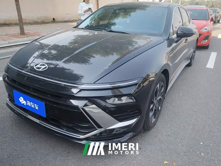 Hyundai Sonata 2024 1.5T Pro - ავტომობილი ჩინეთიდან