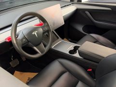 Tesla Model Y Rear-Wheel Drive - ფოტო 5