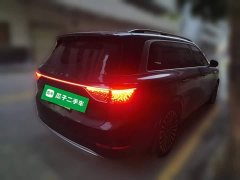 AITO M9 Extended Range Ultra 52kWh 6-Seater - ფოტო 6