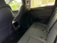 Tesla Model Y Rear-Wheel Drive - ფოტო 6