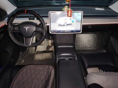 Tesla Model Y Rear-Wheel Drive - ფოტო 11