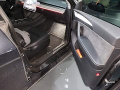 Tesla Model Y Rear-Wheel Drive - ფოტო 7