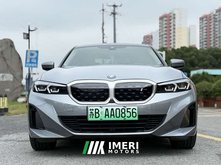 BMW i3 eDrive 35 L