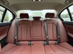 BMW i3 eDrive 35 L - ფოტო 15