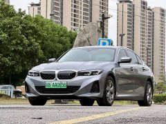 BMW i3 eDrive 35 L - ფოტო 6