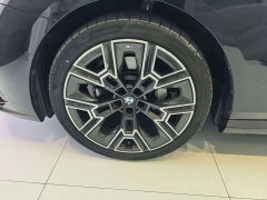 BMW 5 Series 530Li Luxury M Sport Package - ფოტო 6