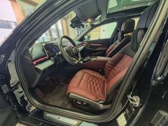BMW 5 Series 530Li Luxury M Sport Package - ფოტო 8