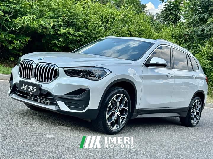 BMW X1 sDrive25Li Leading Edition