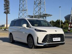 Buick GL8 New Energy Lusang Respect Edition - ფოტო 3