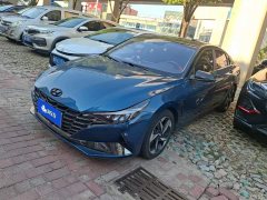 Hyundai Elantra 1.5L CVT Luxury - ფოტო 1