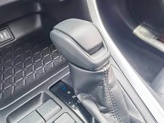 Toyota Vland 2022 2.0L CVT AWD Luxury - ფოტო 13