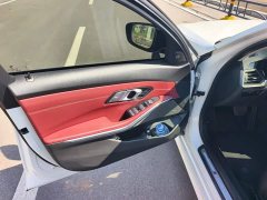 BMW 3 Series 325i M Sport Night Edition Package - ფოტო 7
