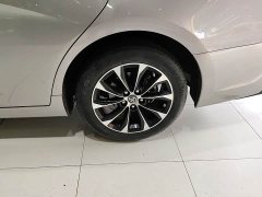 Toyota Avalon 2.0L Luxury - ფოტო 5