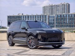 NIO ES8 2026 Six-Seat Executive Signature Edition - ფოტო 3
