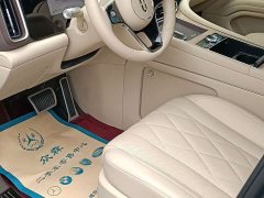 AITO M9 Extended Range Ultra 52kWh 6-Seater - ფოტო 7