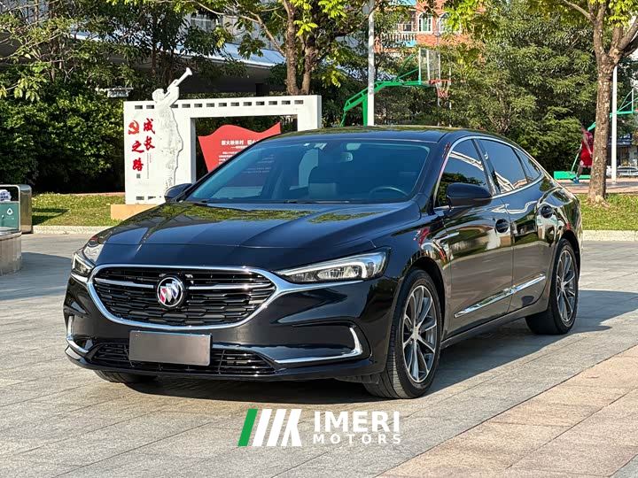 Buick Junyue 652T Luxury