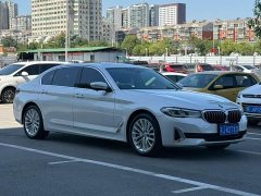 BMW 5 Series 525Li Luxury Package - ფოტო 3